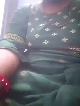 Snapshot of Cute-Pammi1 chatting on December 17, 2:22 pm Cute-Pammi1 online show from December 17, 2:22 pm