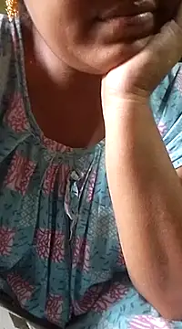 Snapshot of Cute-Pammi1 chatting on December 8, 5:06 am Cute-Pammi1 online show from December 8, 5:06 am