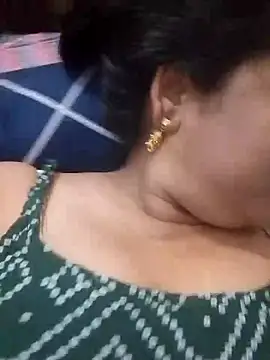 Snapshot of Cute-Pammi1 chatting on December 6, 9:26 am Cute-Pammi1 online show from December 6, 9:26 am