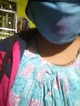 Snapshot of Cute-Pammi1 chatting on December 15, 2:37 pm Cute-Pammi1 online show from December 15, 2:37 pm