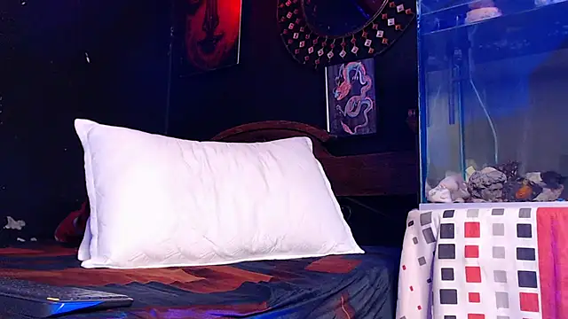 Godly huan online show from March 7, 1:56 am