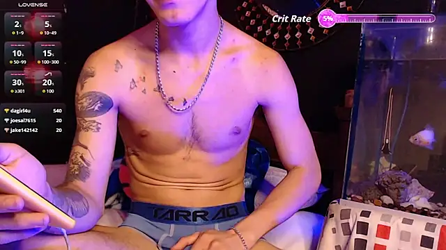 Snapshot of Godly_huan chatting on June 16, 7:08 am Godly huan online show from June 16, 7:08 am
