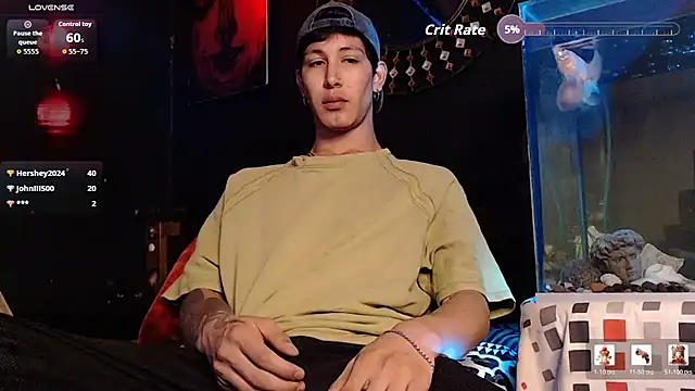 Snapshot of Godly_huan chatting on June 2, 4:34 am Godly huan online show from June 2, 4:34 am