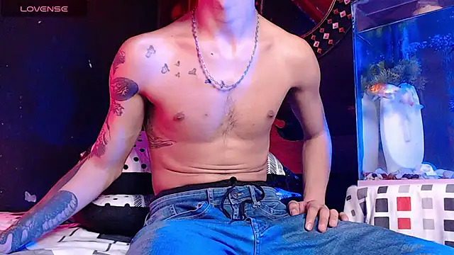 Godly huan online show from December 4, 5:06 am