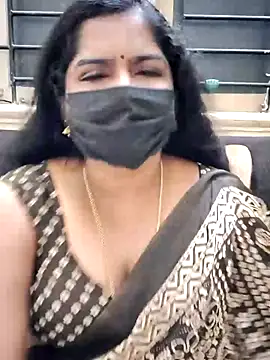 Snapshot of rani_deepa chatting on February 24, 7:09 pm rani deepa online show from February 24, 7:09 pm