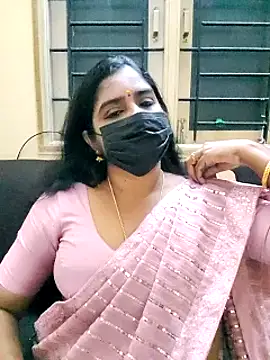 Snapshot of rani_deepa chatting on January 4, 1:21 pm rani deepa online show from January 4, 1:21 pm