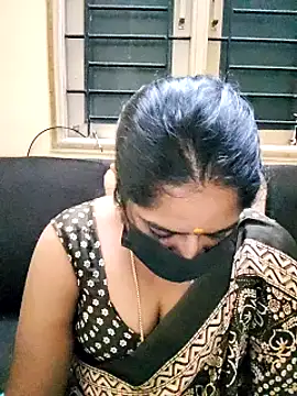 Snapshot of rani_deepa chatting on December 19, 4:02 pm rani deepa online show from December 19, 4:02 pm