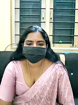 Snapshot of rani_deepa chatting on January 12, 9:51 pm rani deepa online show from January 12, 9:51 pm