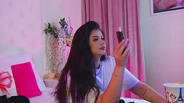 Amberseyes online show from April 27, 6:11 am