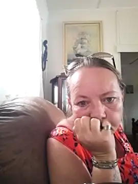 Kimmyb777 online show from January 17, 1:26 pm