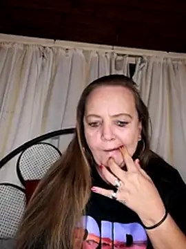 Kimmyb777 online show from May 20, 4:59 pm