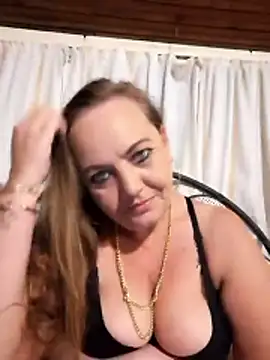 Kimmyb777 online show from May 9, 8:34 pm