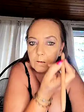 Kimmyb777 online show from March 30, 1:45 pm