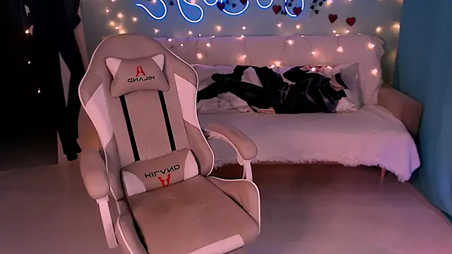 Sweet Richal online show from February 23, 1:24 am