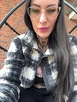 MeganWitch online show from April 26, 12:02 pm
