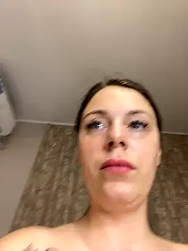 Lola Hale online show from November 21, 6:07 pm