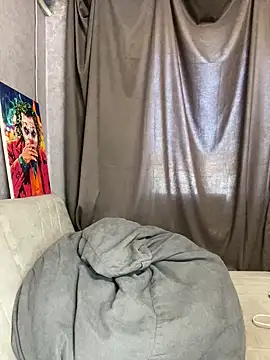 Lola Hale online show from April 15, 6:08 am