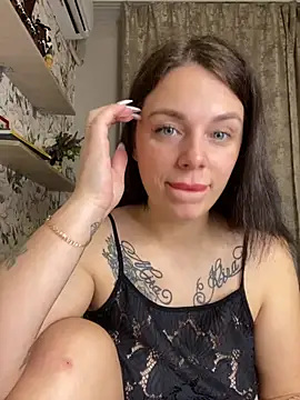 Lola Hale online show from November 28, 5:46 pm