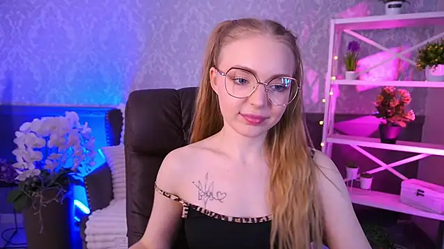 EmilySunshineS online show from January 31, 7:12 pm