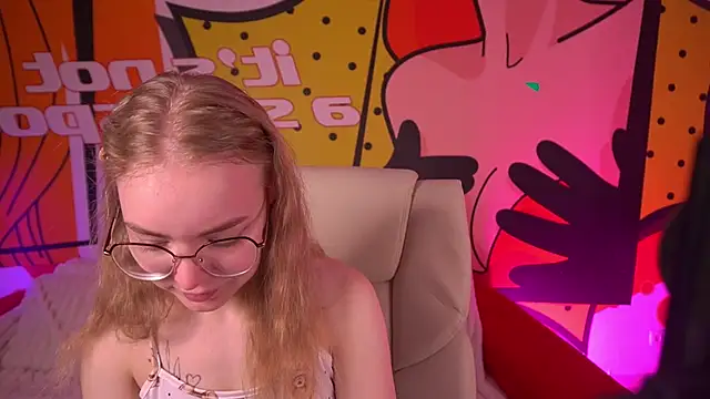 EmilySunshineS online show from March 15, 6:53 am