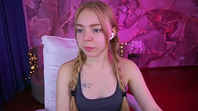 EmilySunshineS online show from October 25, 1:23 pm