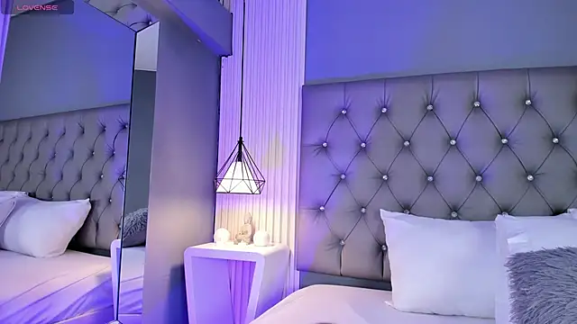 VioletthaRous online show from March 27, 10:33 pm