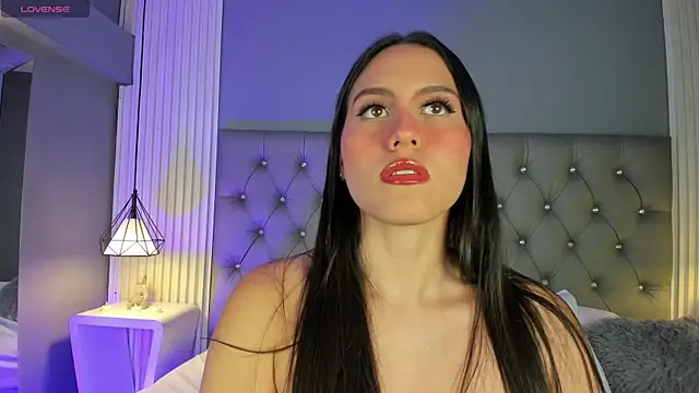 VioletthaRous online show from November 11, 10:47 pm