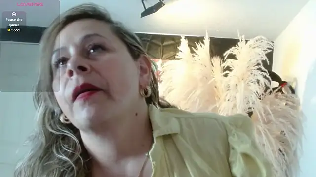 CINTHIA1609 online show from November 29, 9:04 pm