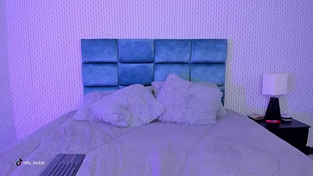 kitty ford online show from February 13, 8:34 pm
