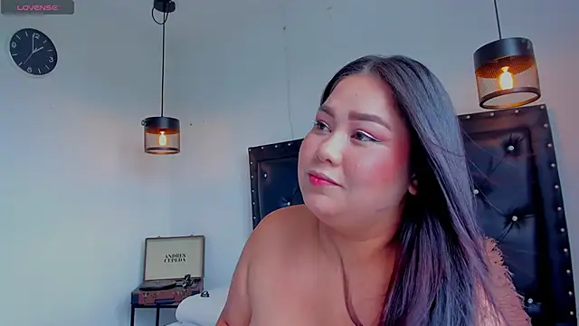 victoriajk online show from April 16, 3:13 pm