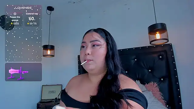 victoriajk online show from April 15, 8:09 pm