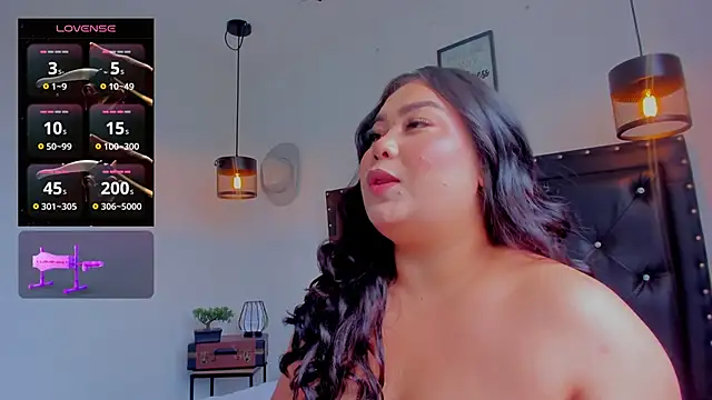 Snapshot of victoriajk chatting on May 25, 6:28 pm victoriajk online show from May 25, 6:28 pm