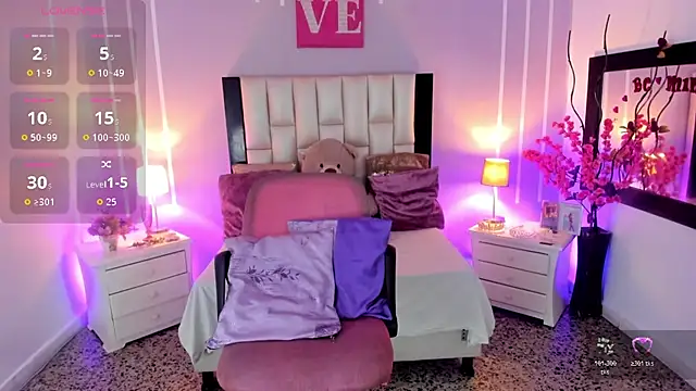 Snapshot of Andy_Gamboa chatting on November 13, 1:04 pm Andy Gamboa online show from November 13, 1:04 pm