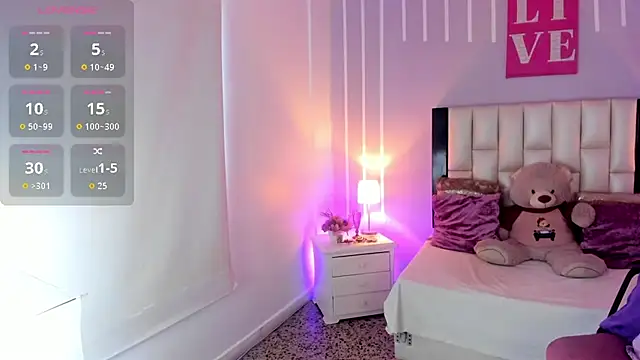 Snapshot of Andy_Gamboa chatting on November 26, 1:22 pm Andy Gamboa online show from November 26, 1:22 pm