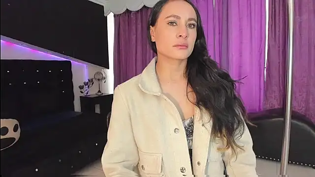 Coral Gibson online show from February 19, 12:35 pm