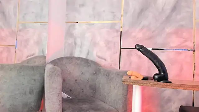 Ellaochoa online show from November 10, 11:26 am