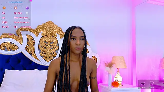 Snapshot of AshleyFerri chatting on October 30, 11:08 am AshleyFerri online show from October 30, 11:08 am