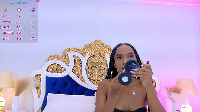 Snapshot of AshleyFerri chatting on October 29, 11:09 am AshleyFerri online show from October 29, 11:09 am