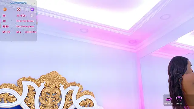 Snapshot of AshleyFerri chatting on November 12, 11:14 am AshleyFerri online show from November 12, 11:14 am