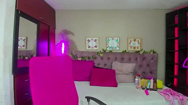  Pamela ebony online show from November 28, 1:00 pm