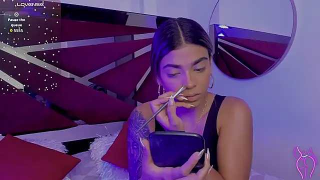 GiaFu online show from April 17, 6:22 pm