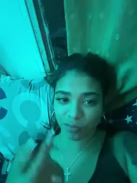 Snapshot of GiaFu chatting on July 15, 4:30 am GiaFu online show from July 15, 4:30 am