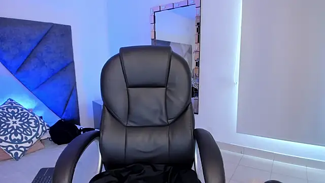 GiaFu online show from January 14, 5:38 pm