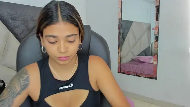 GiaFu online show from April 4, 5:52 pm