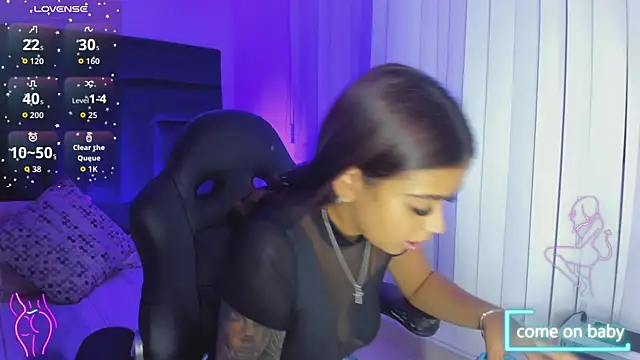 GiaFu online show from October 24, 4:28 pm