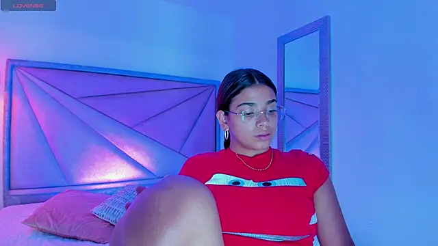 GiaFu online show from April 14, 6:02 pm