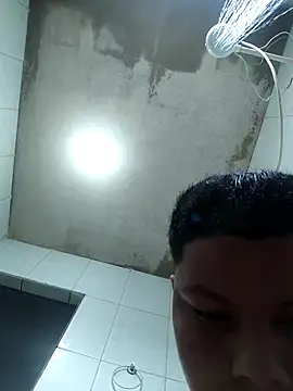 putoso031 online show from December 18, 3:27 pm