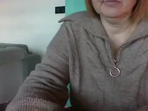 Snapshot of Sandcoq chatting on January 14, 3:36 pm Sandcoq online show from January 14, 3:36 pm