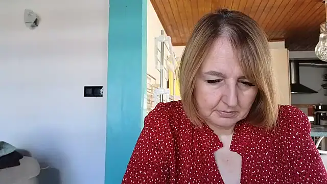 Sandcoq online show from March 9, 9:02 am