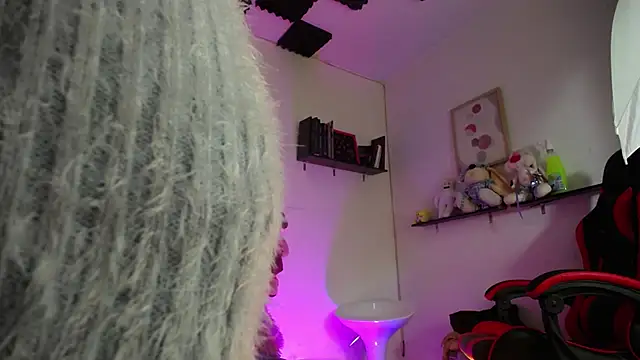 Snapshot of kaoz_36 chatting on February 14, 8:15 pm kaoz 36 online show from February 14, 8:15 pm